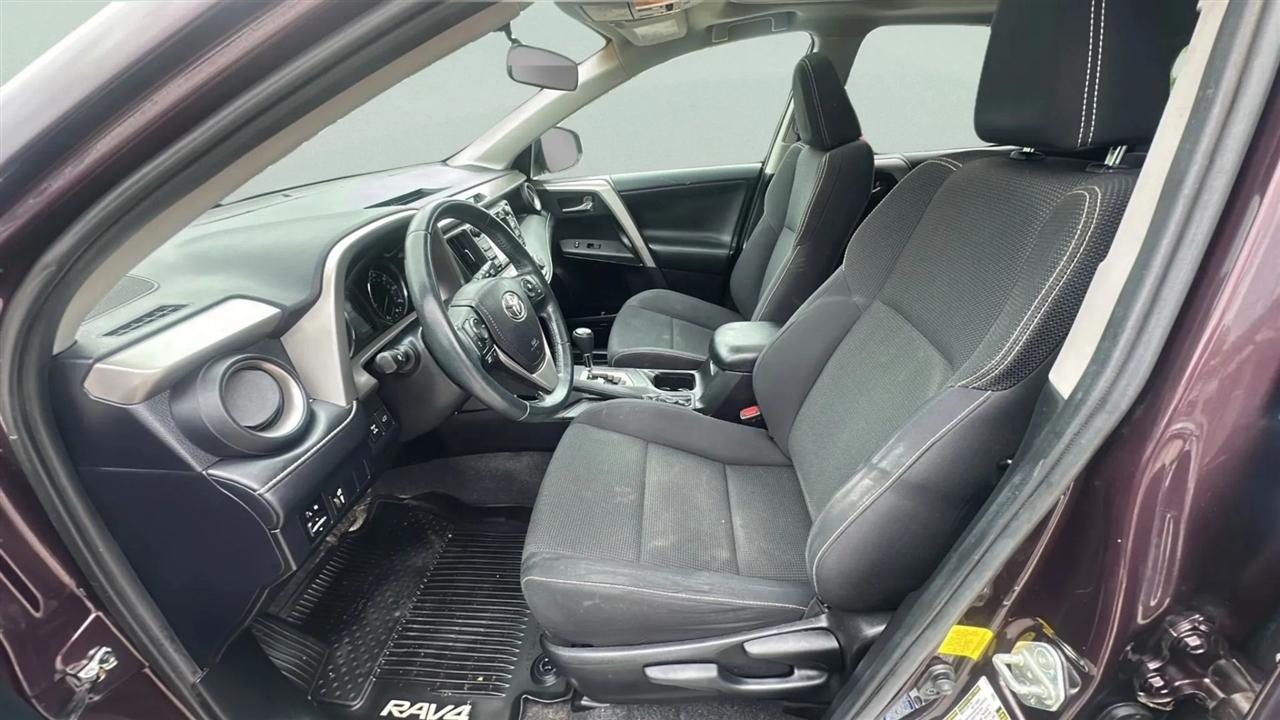 Toyota RAV4 XLE AWD 2016