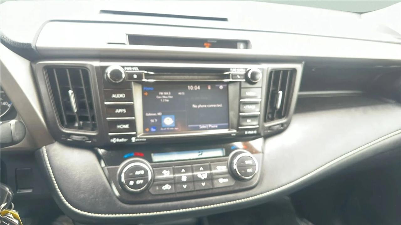Toyota RAV4 XLE AWD 2016