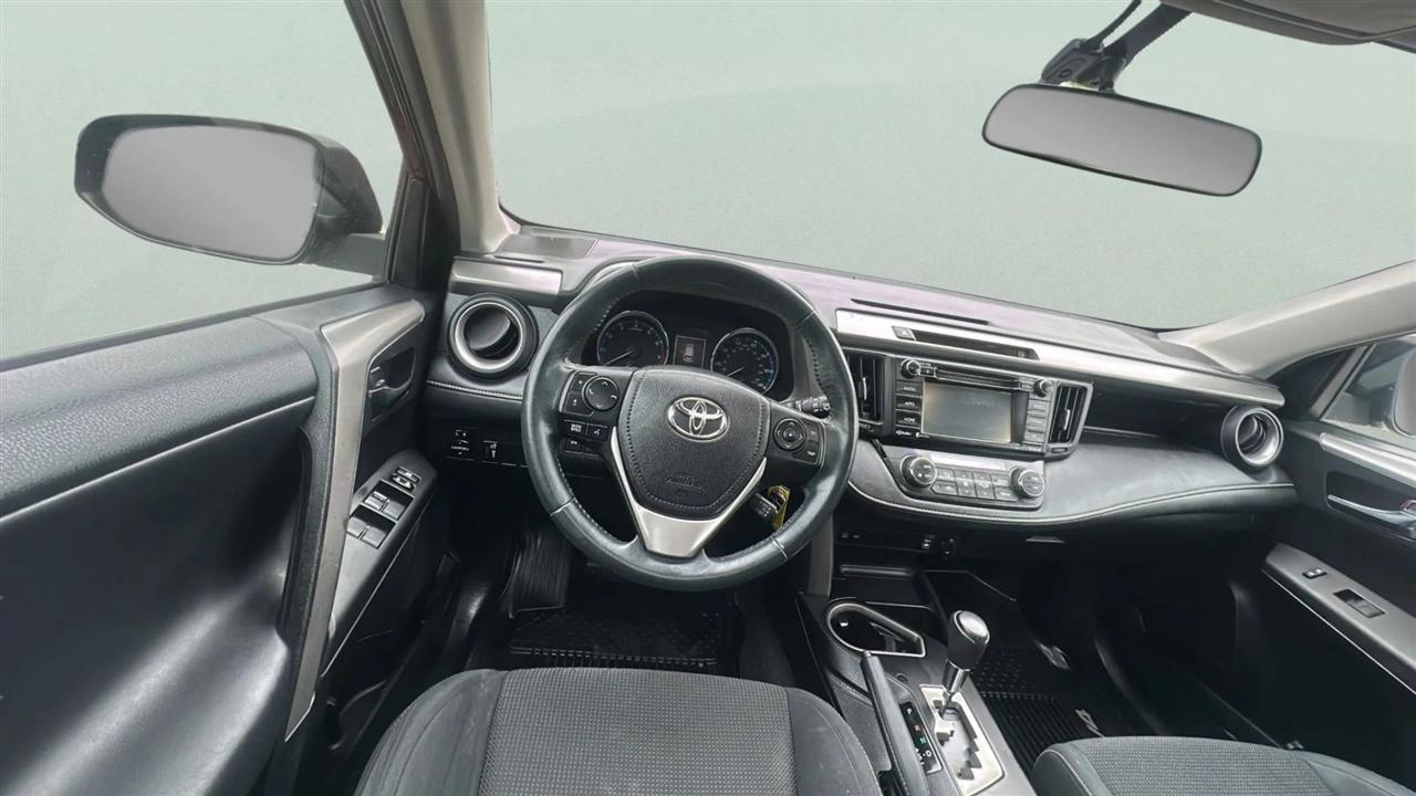Toyota RAV4 XLE AWD 2016