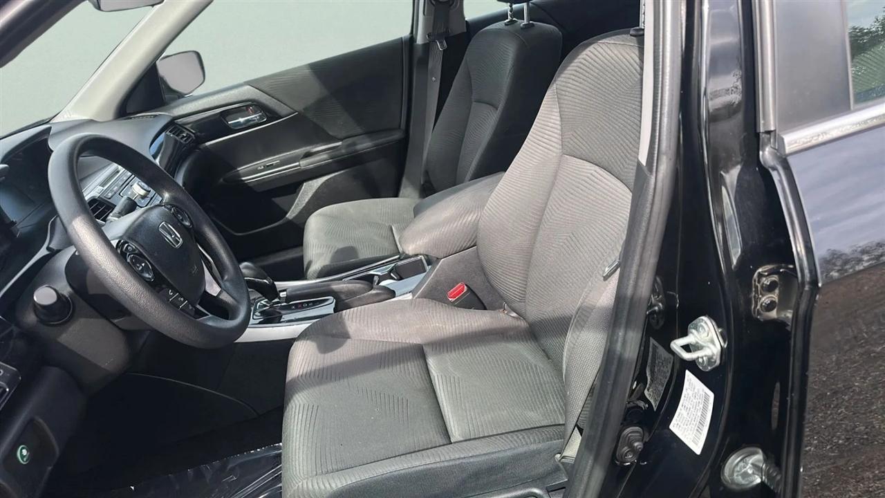 Honda Accord LX Sedan CVT 2017