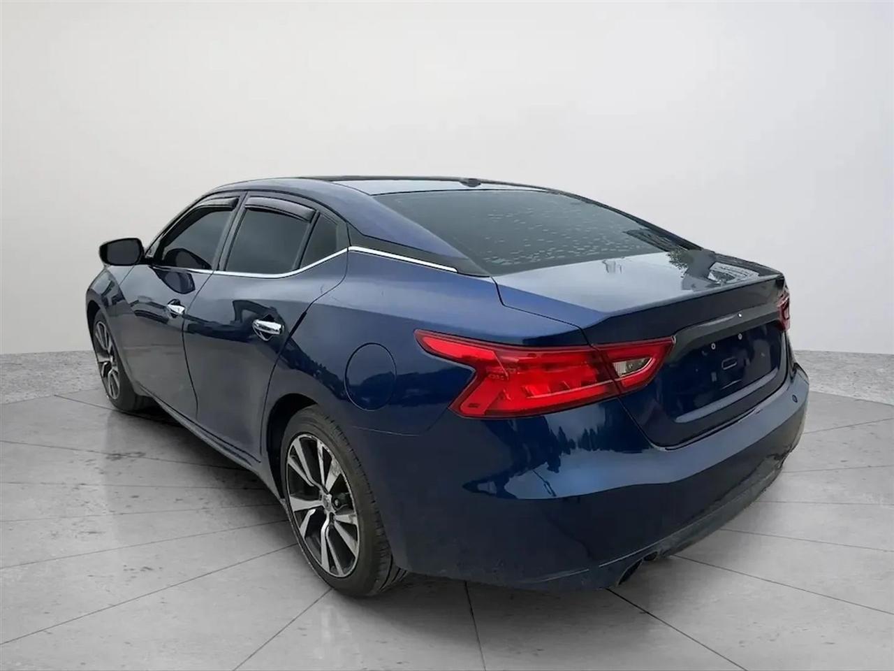 Nissan Maxima 3.5 S 2016