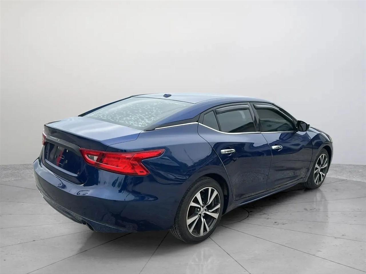 Nissan Maxima 3.5 S 2016