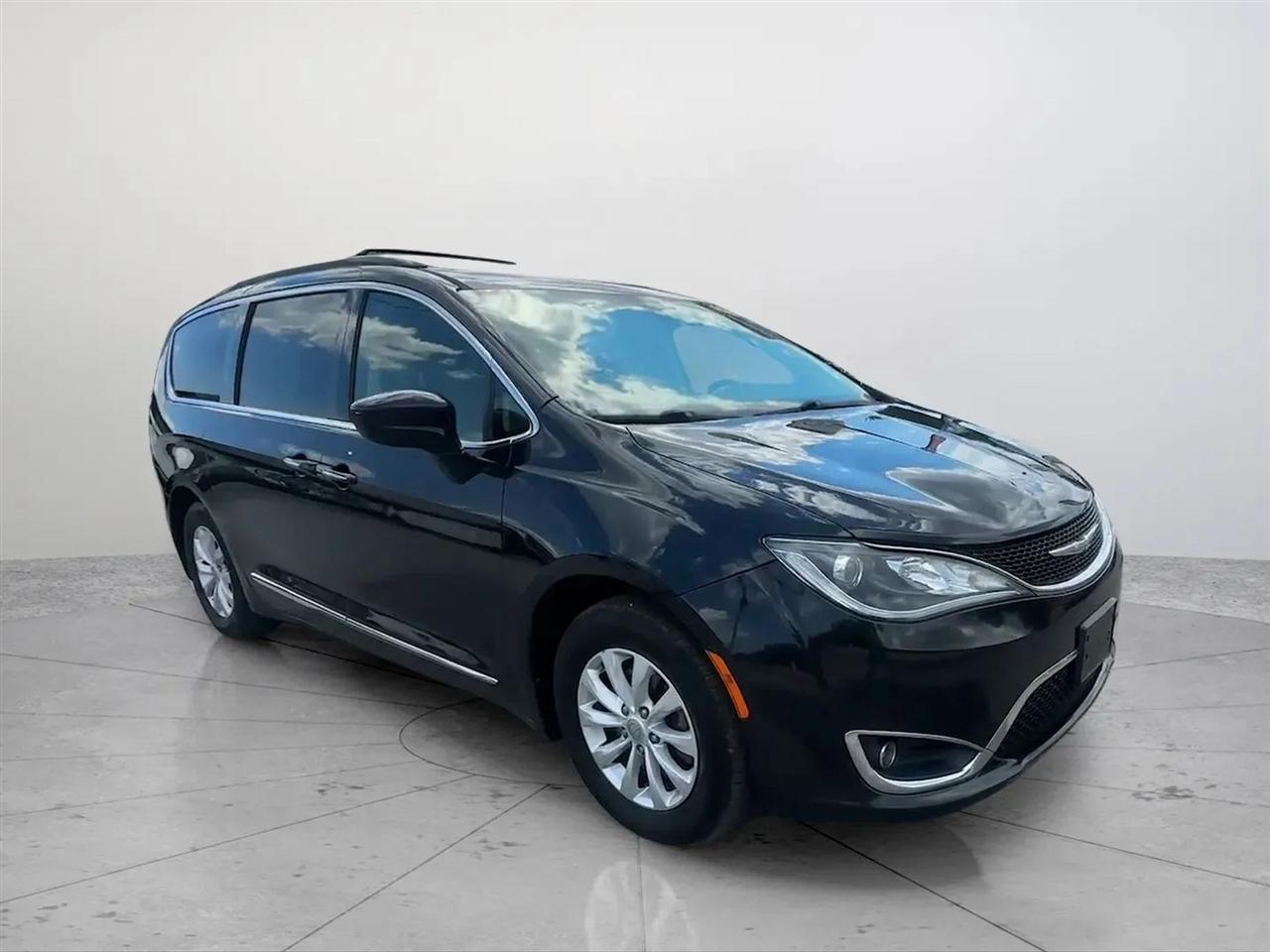 Chrysler Pacifica Touring-L 2017