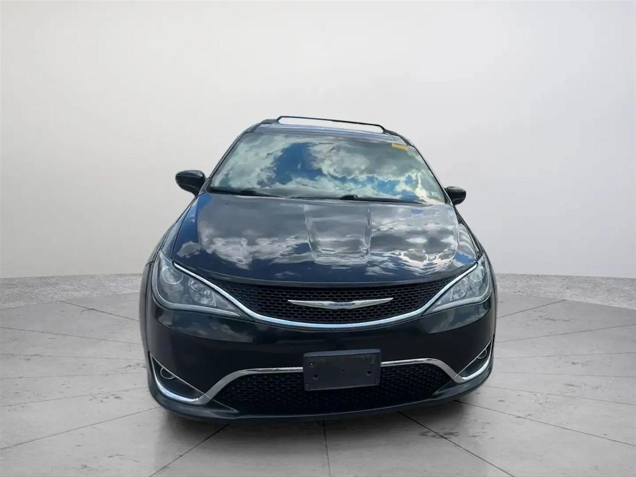 Chrysler Pacifica Touring-L 2017
