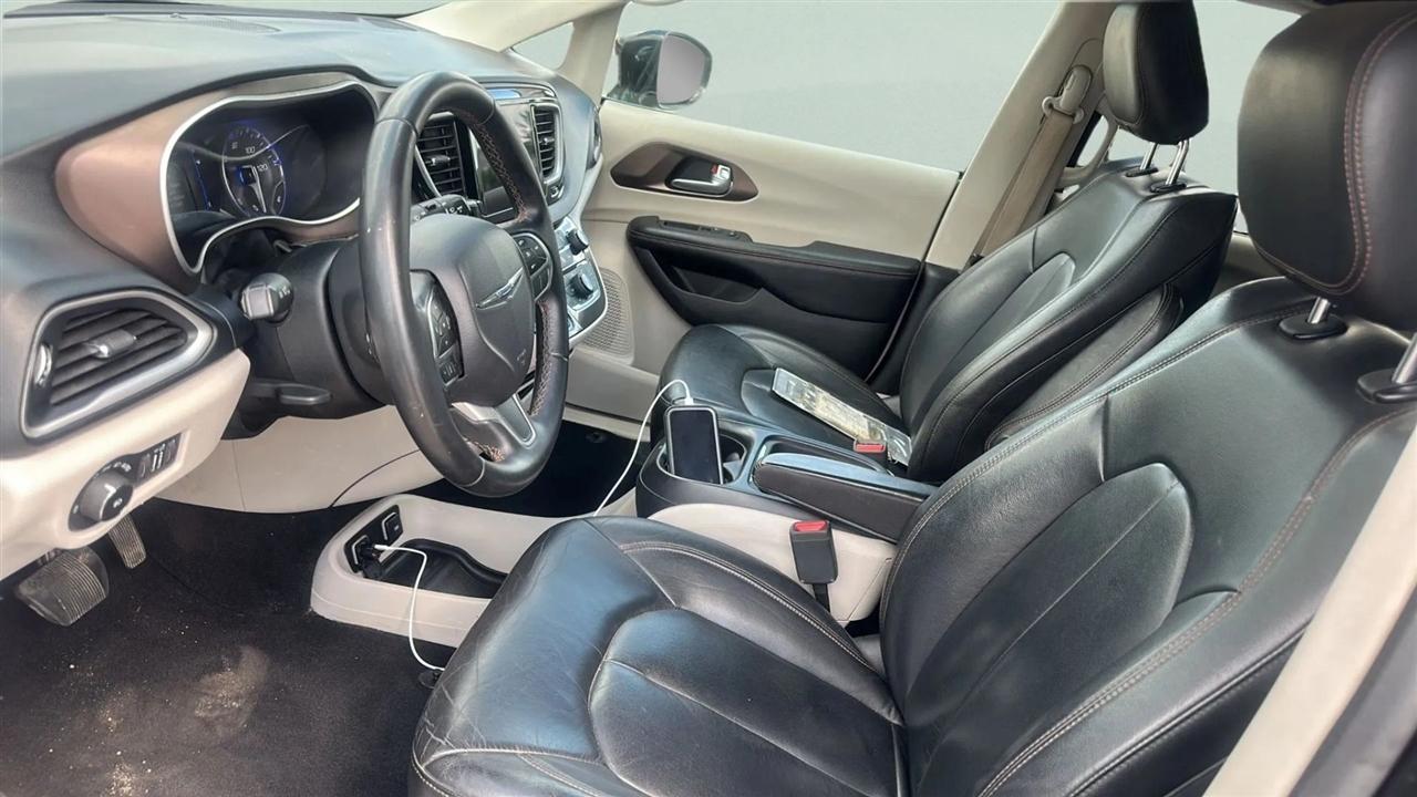 Chrysler Pacifica Touring-L 2017