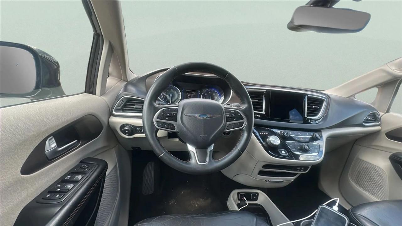 Chrysler Pacifica Touring-L 2017