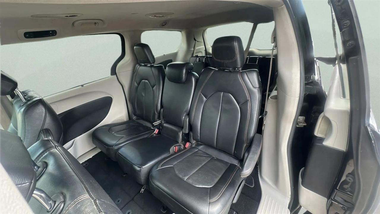 Chrysler Pacifica Touring-L 2017