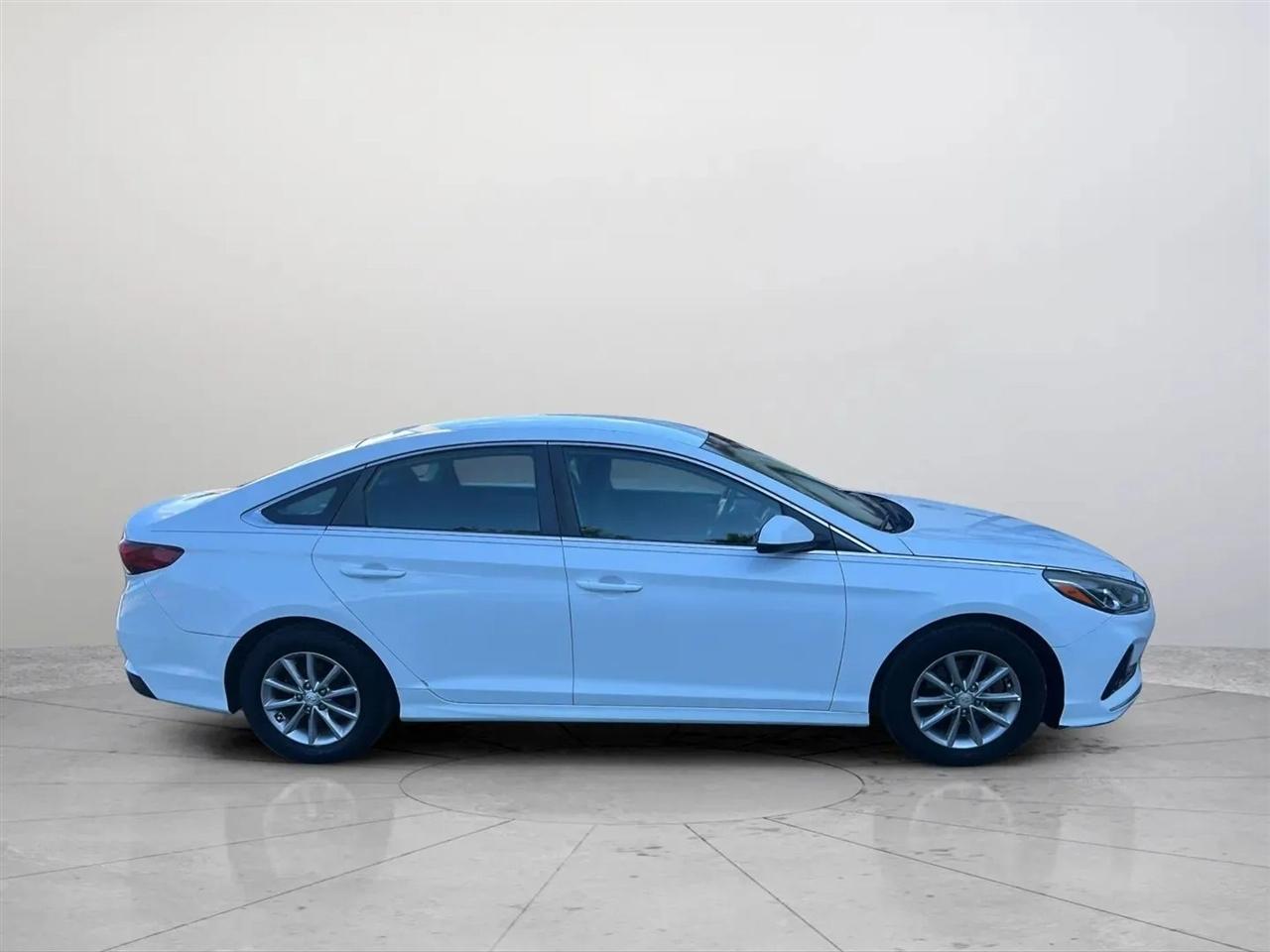 Hyundai Sonata SE 2018
