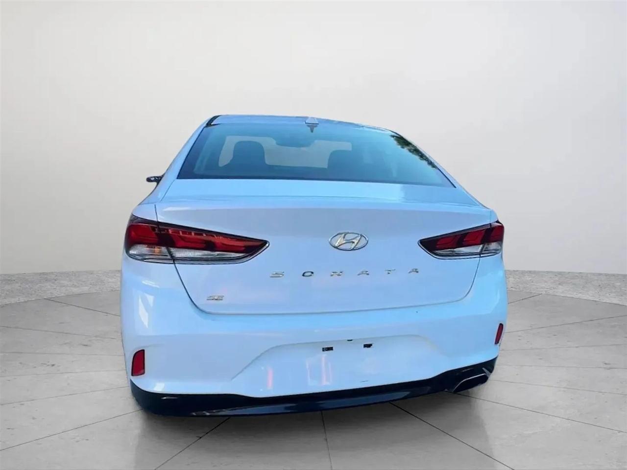 Hyundai Sonata SE 2018