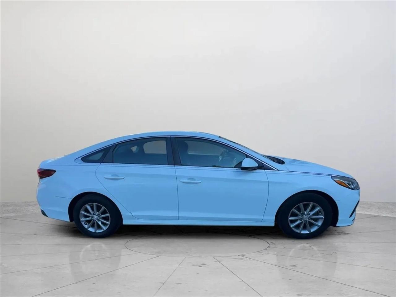 Hyundai Sonata SE 2018