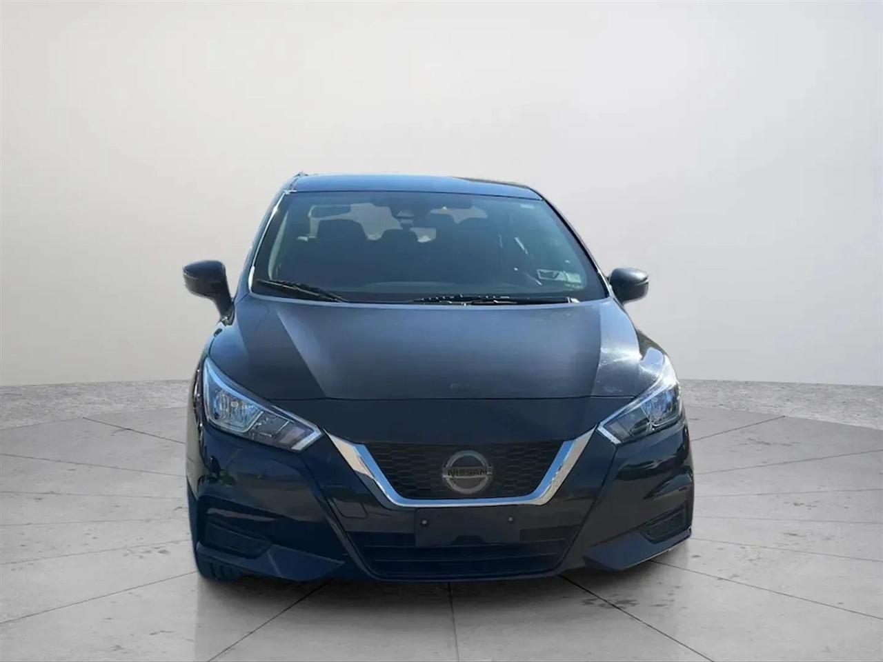 Nissan Versa SV 2021