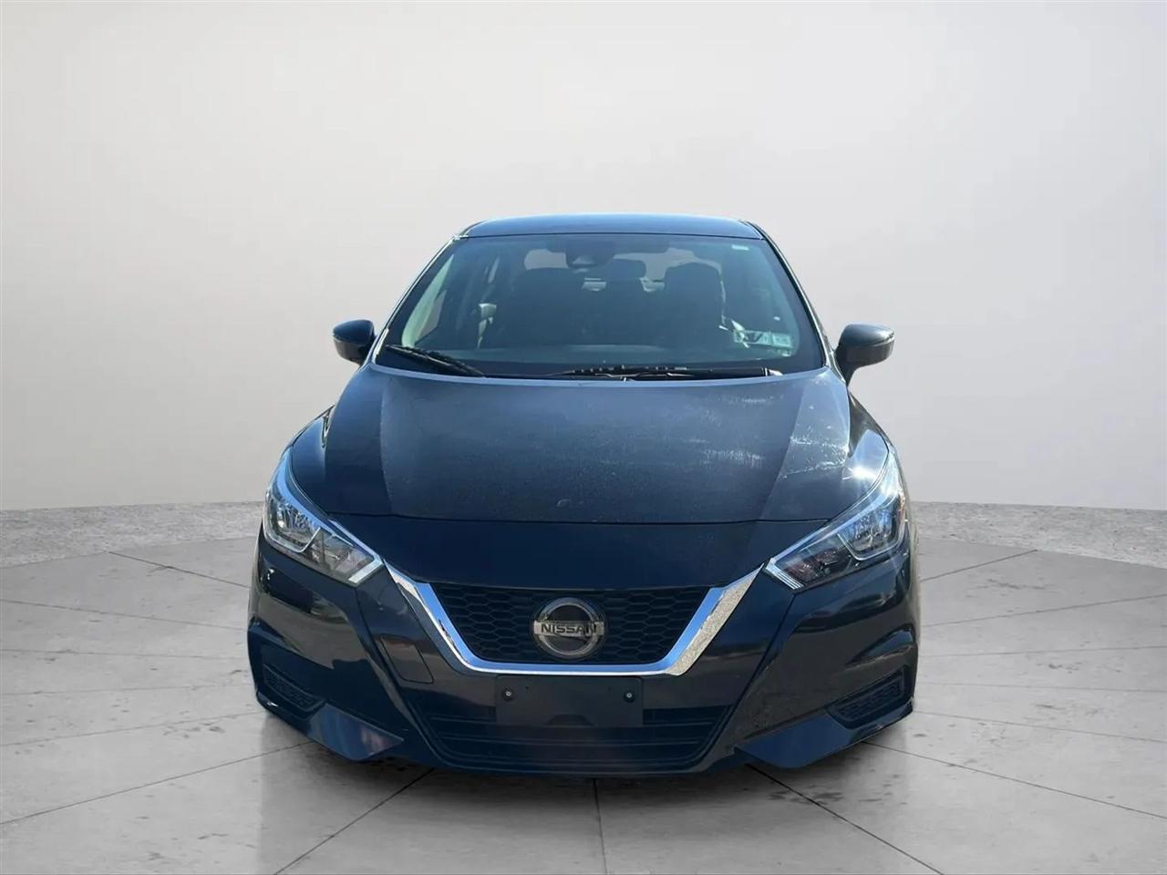 Nissan Versa SV 2021