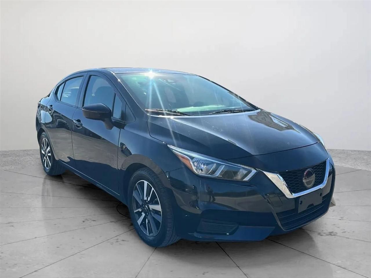 Nissan Versa SV 2021