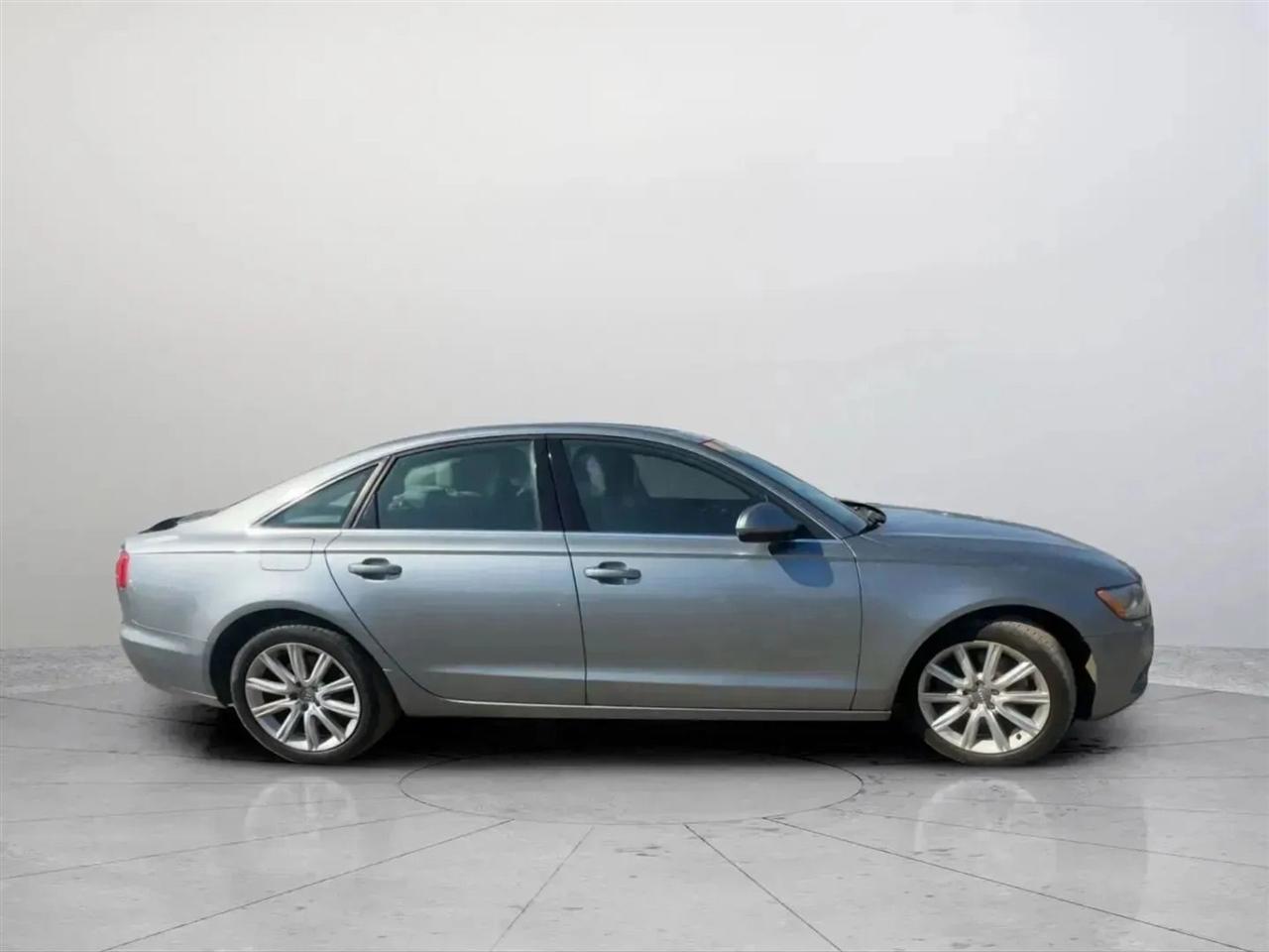 Audi A6 2.0T Premium Sedan FrontTrak Multitronic 2014
