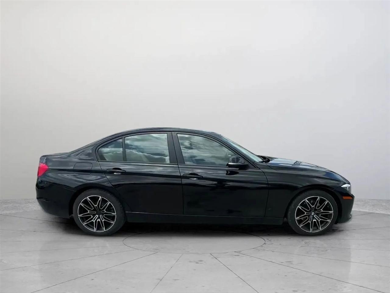 BMW 3-Series 328i SULEV 2015