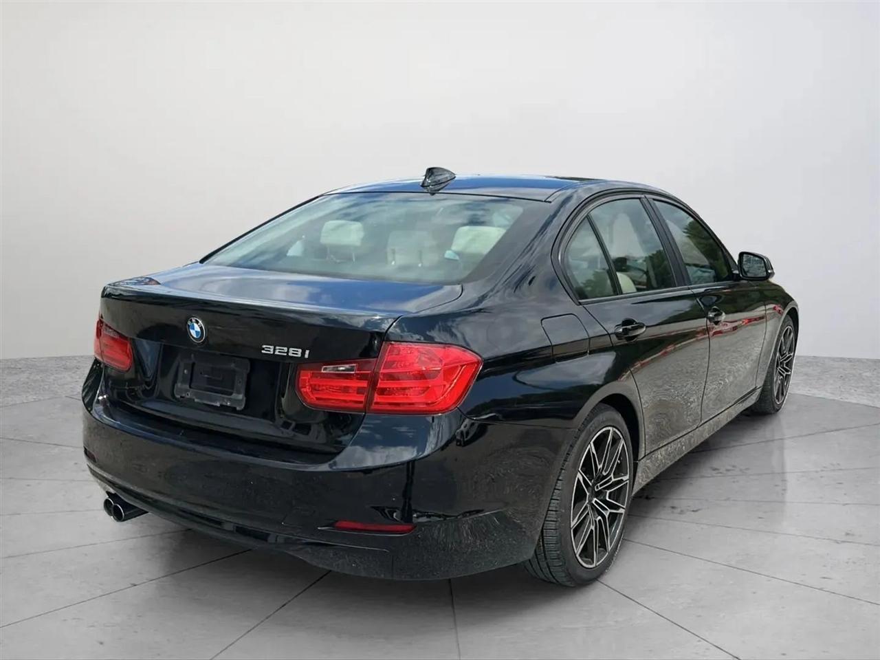 BMW 3-Series 328i SULEV 2015