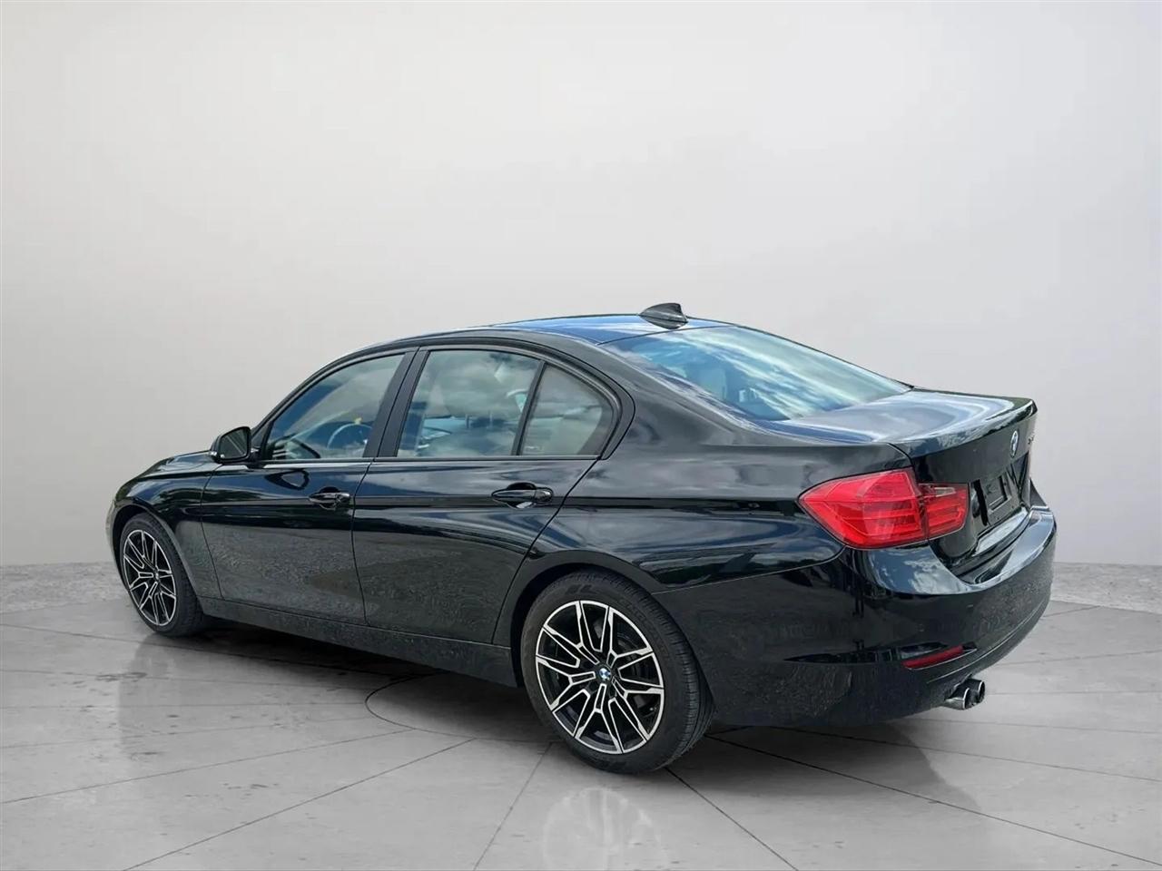 BMW 3-Series 328i SULEV 2015