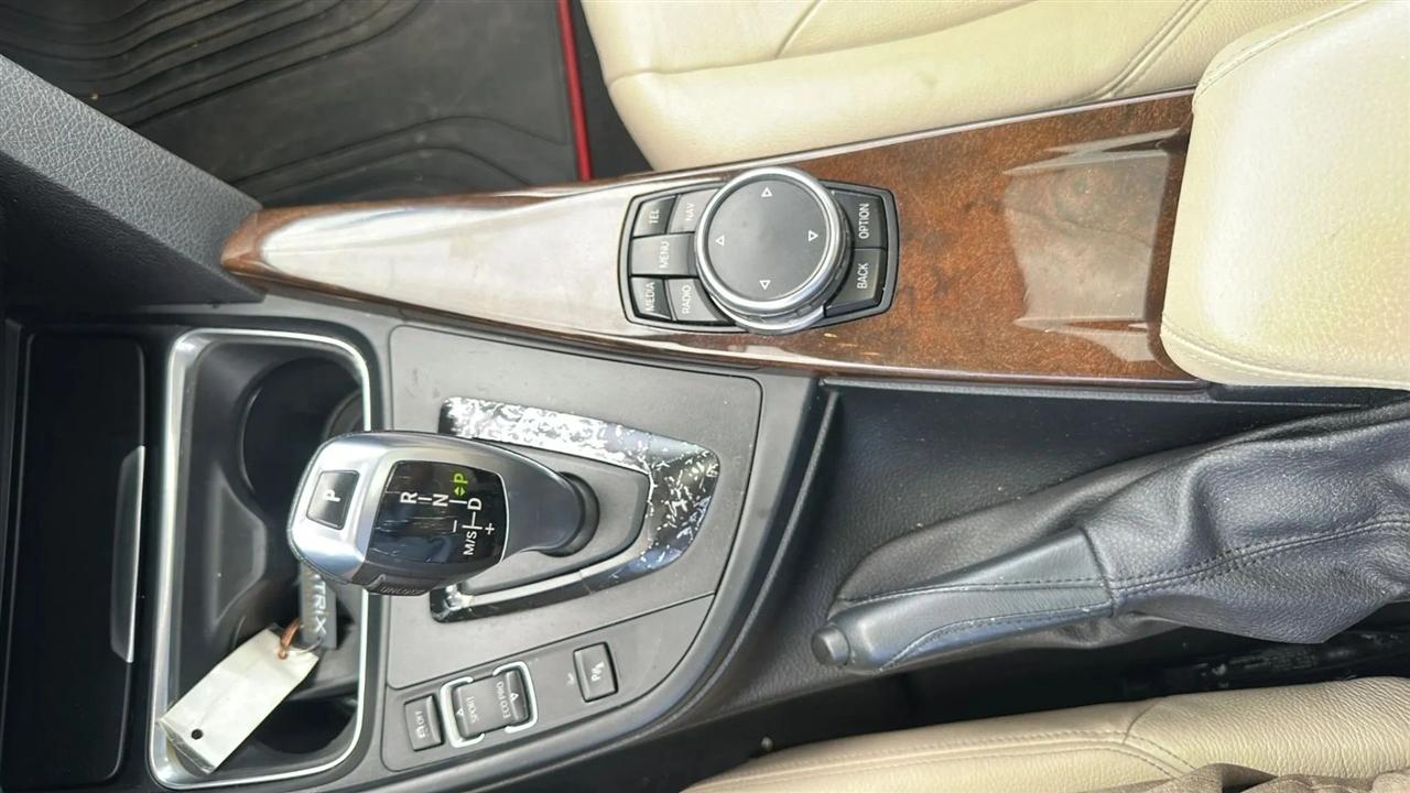 BMW 3-Series 328i SULEV 2015