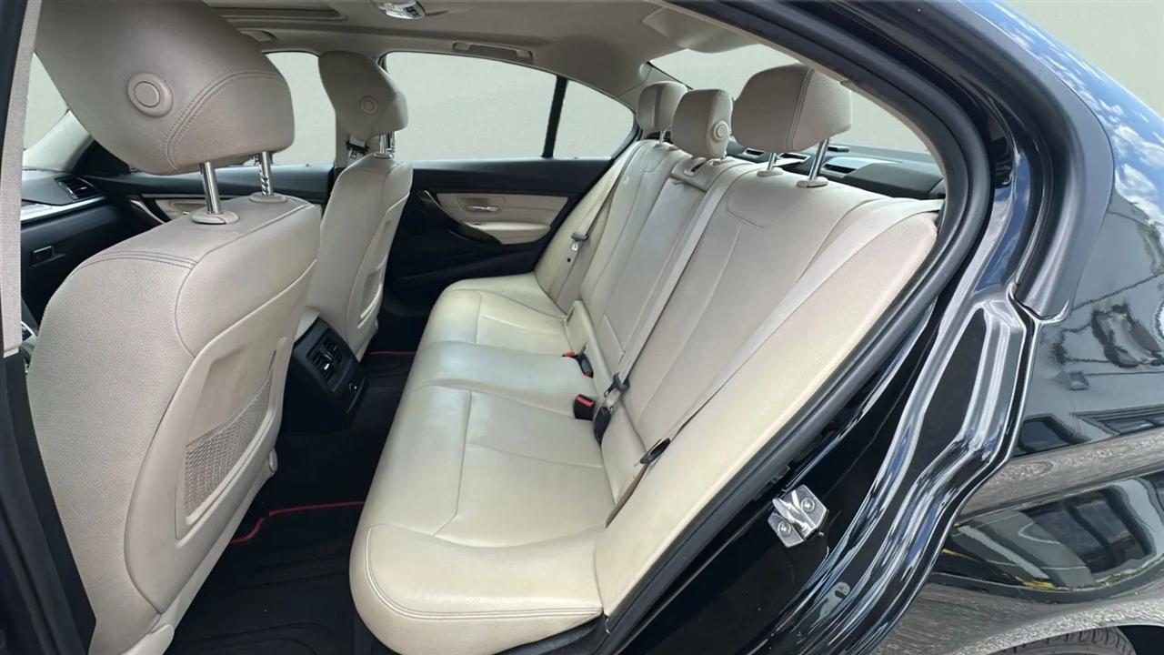 BMW 3-Series 328i SULEV 2015