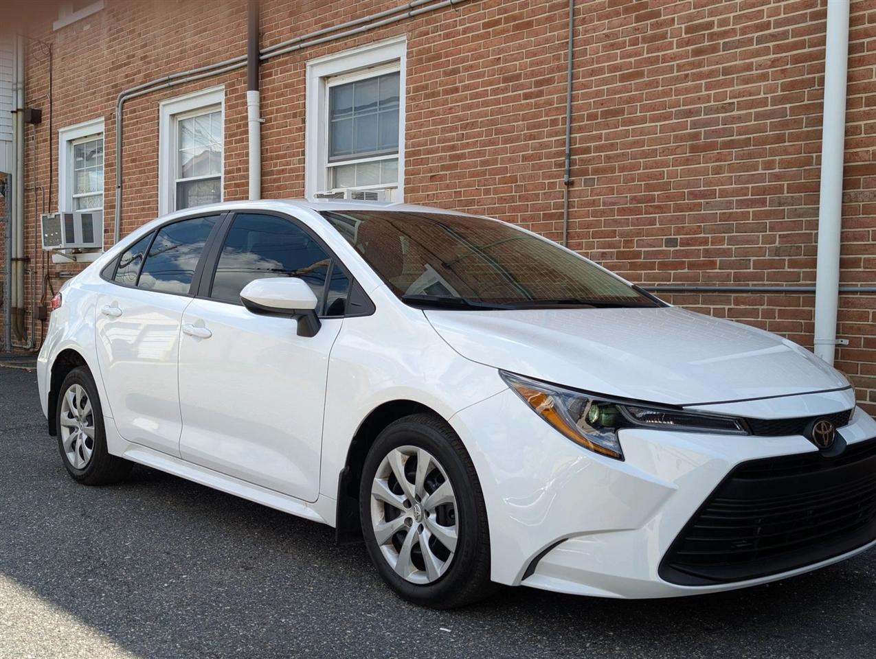 Toyota Corolla LE 2026