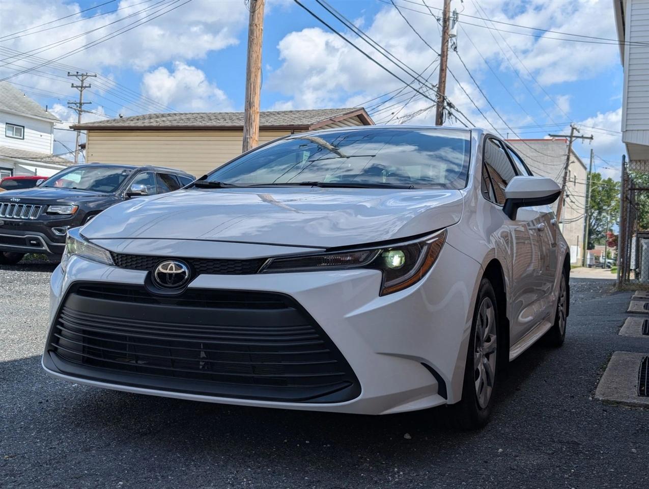 Toyota Corolla LE 2026