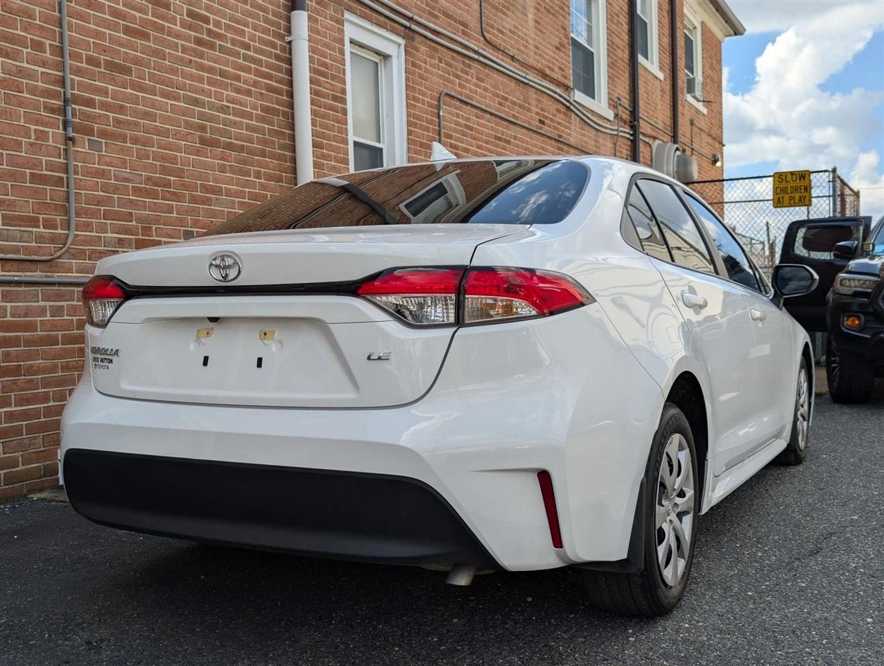 Toyota Corolla LE 2026