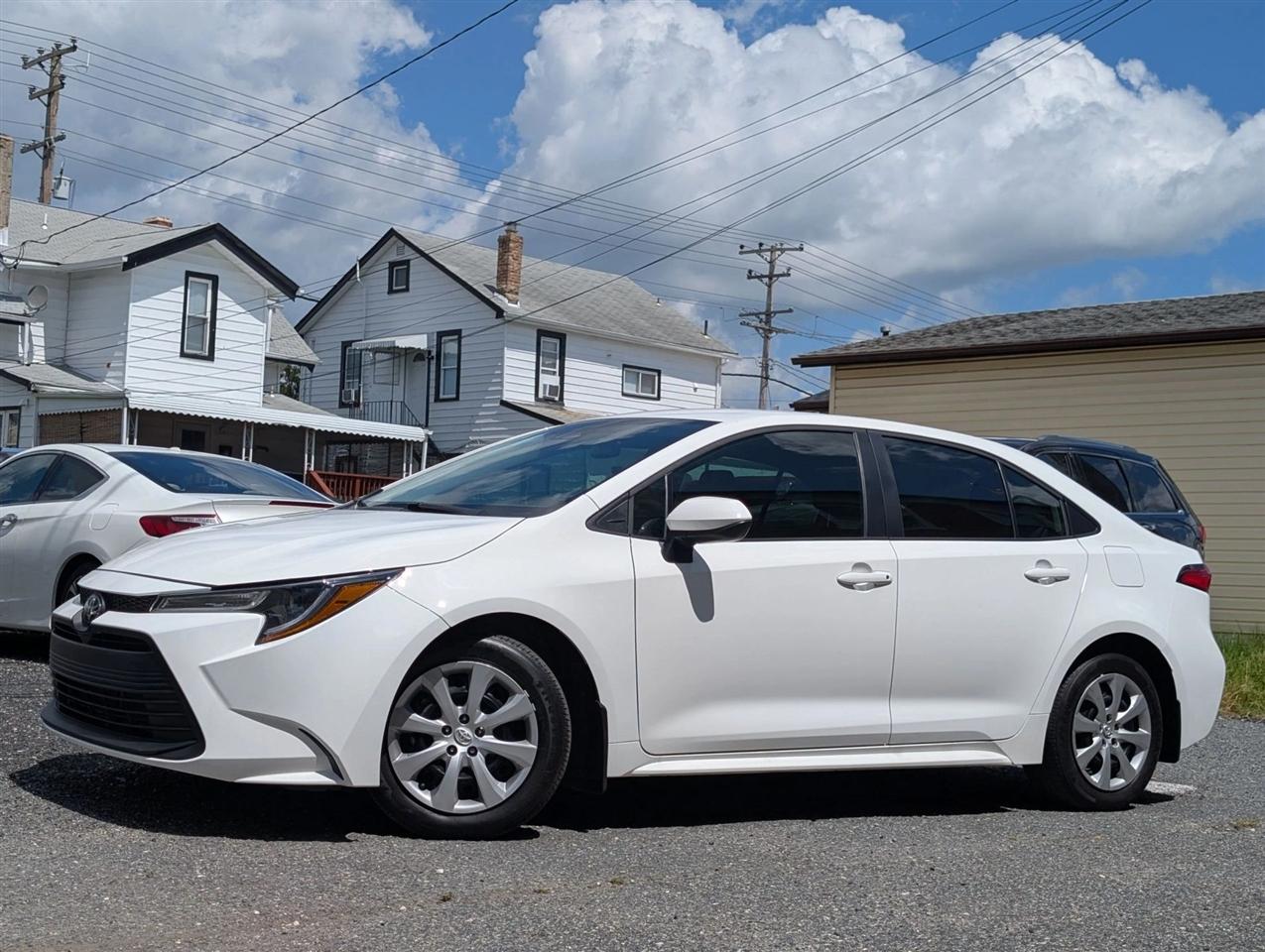 Toyota Corolla LE 2026