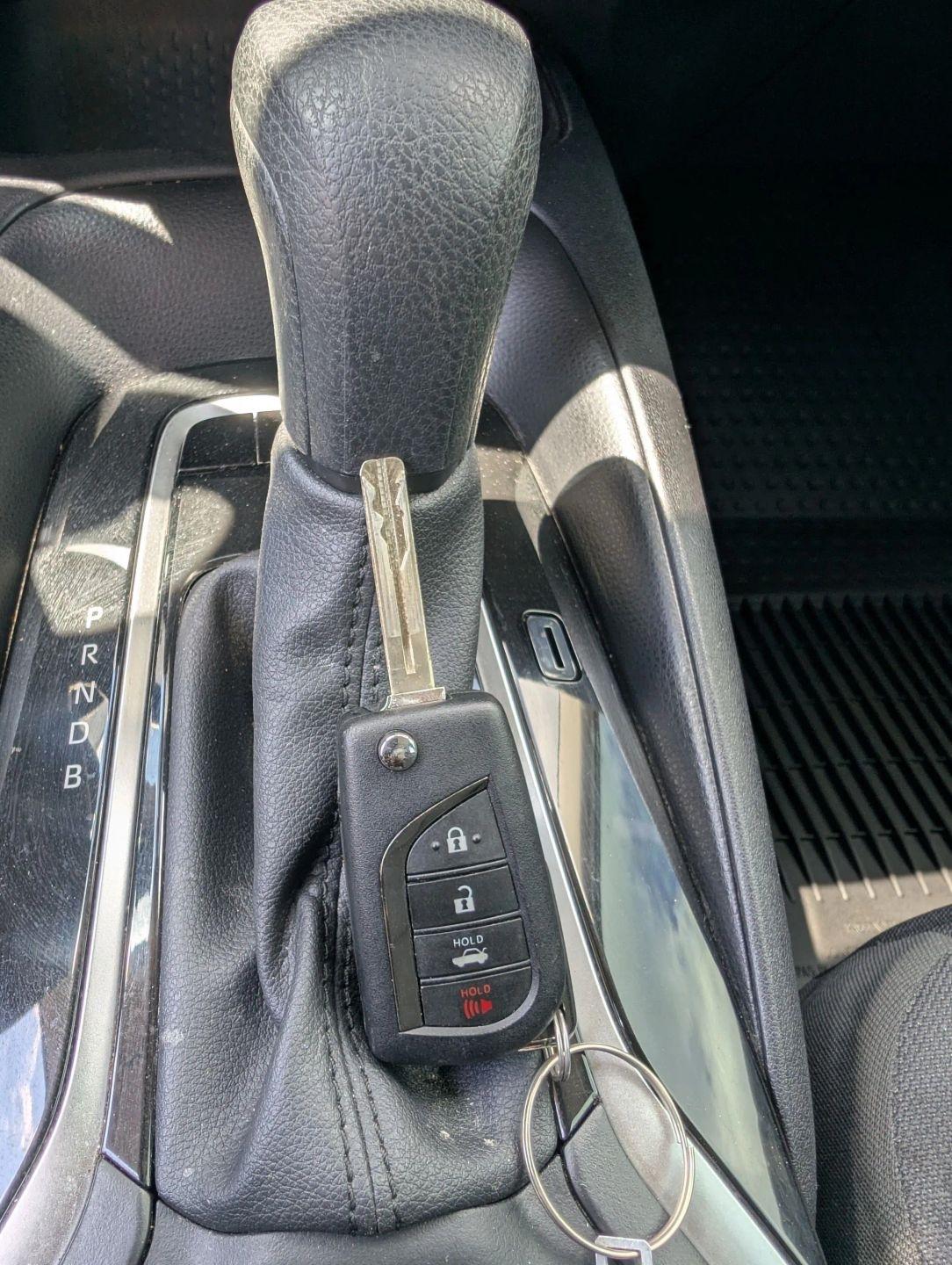 Toyota Corolla LE 2026