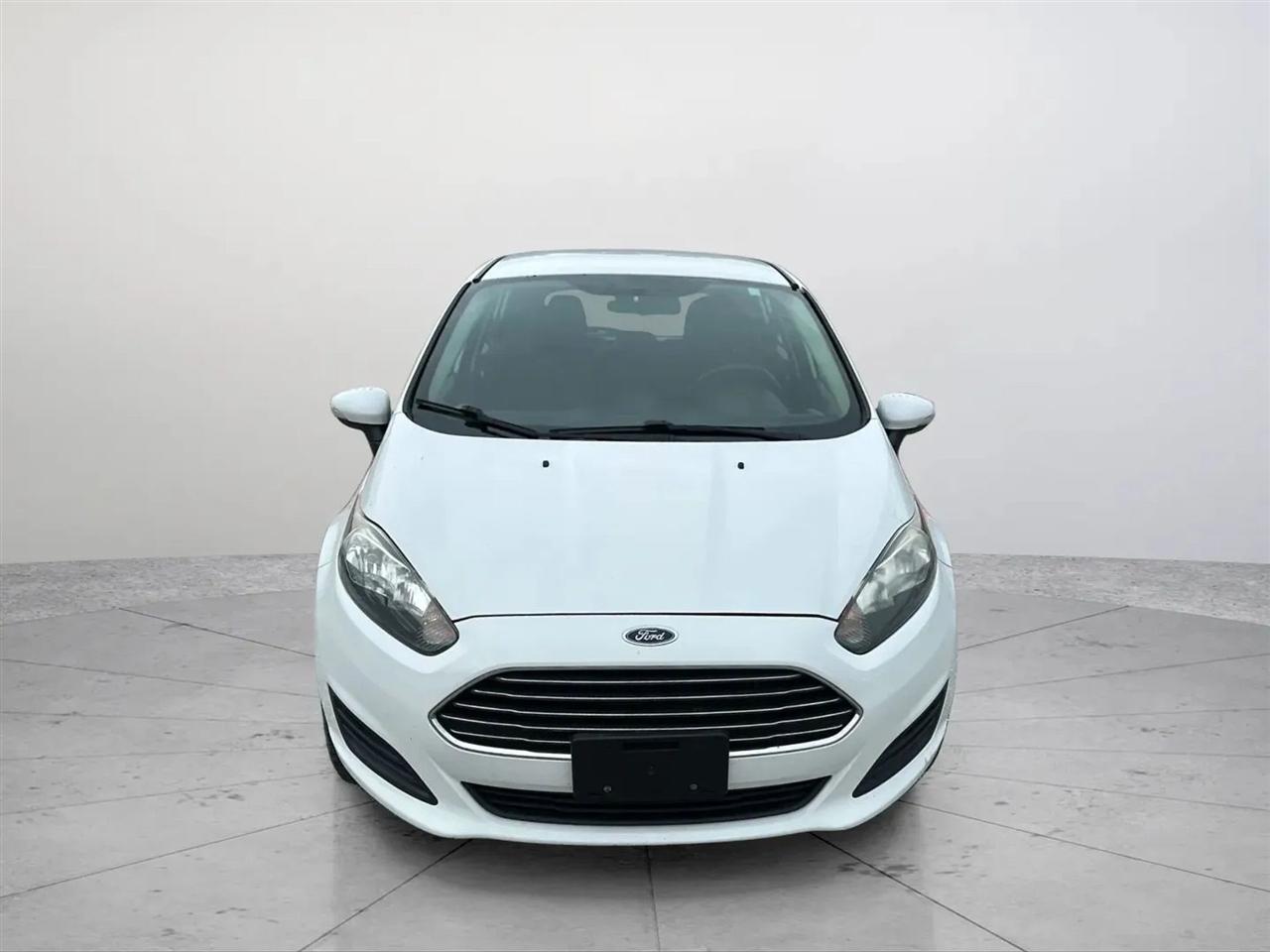 Ford Fiesta SE Hatchback 2015