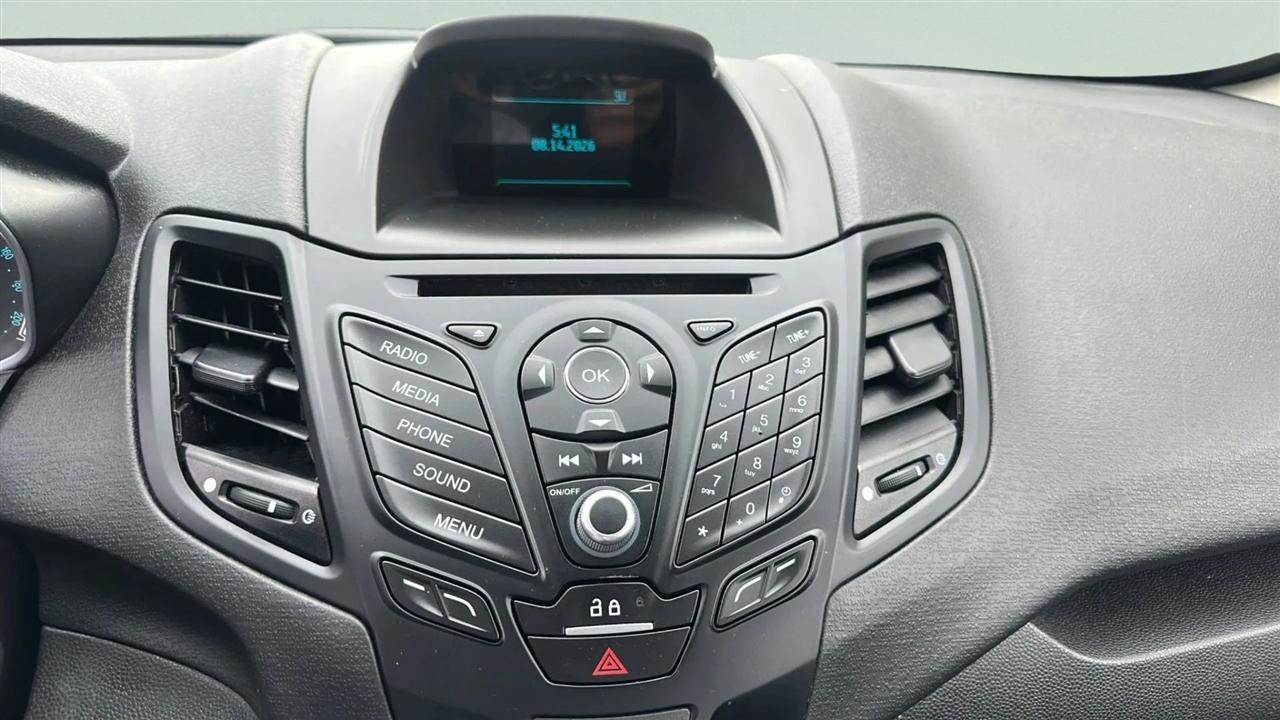 Ford Fiesta SE Hatchback 2015