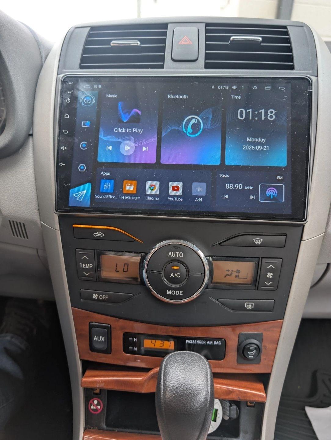 Toyota Corolla XLE 4-Speed AT 2010
