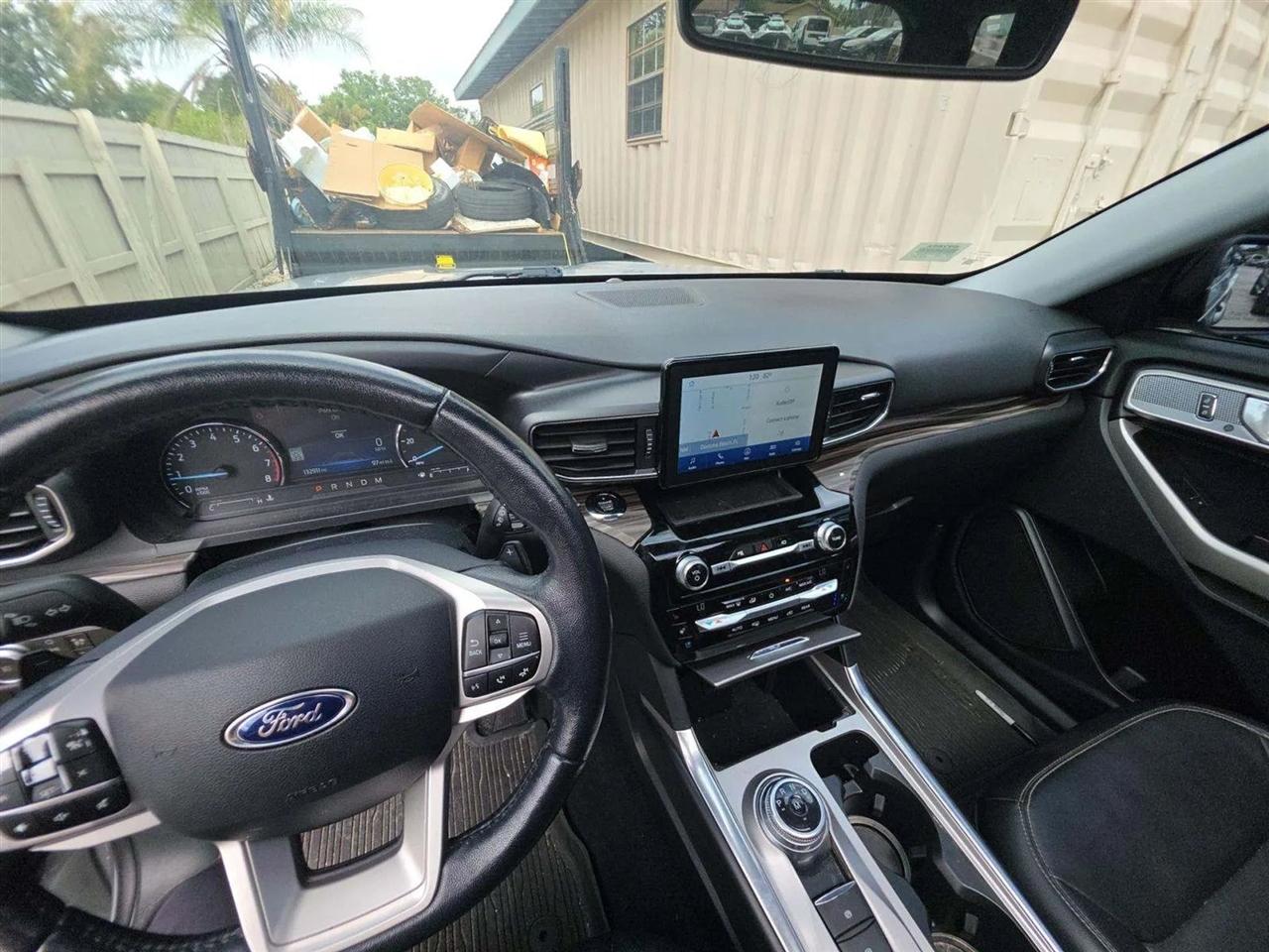 Ford Explorer Hybrid Limited 2021