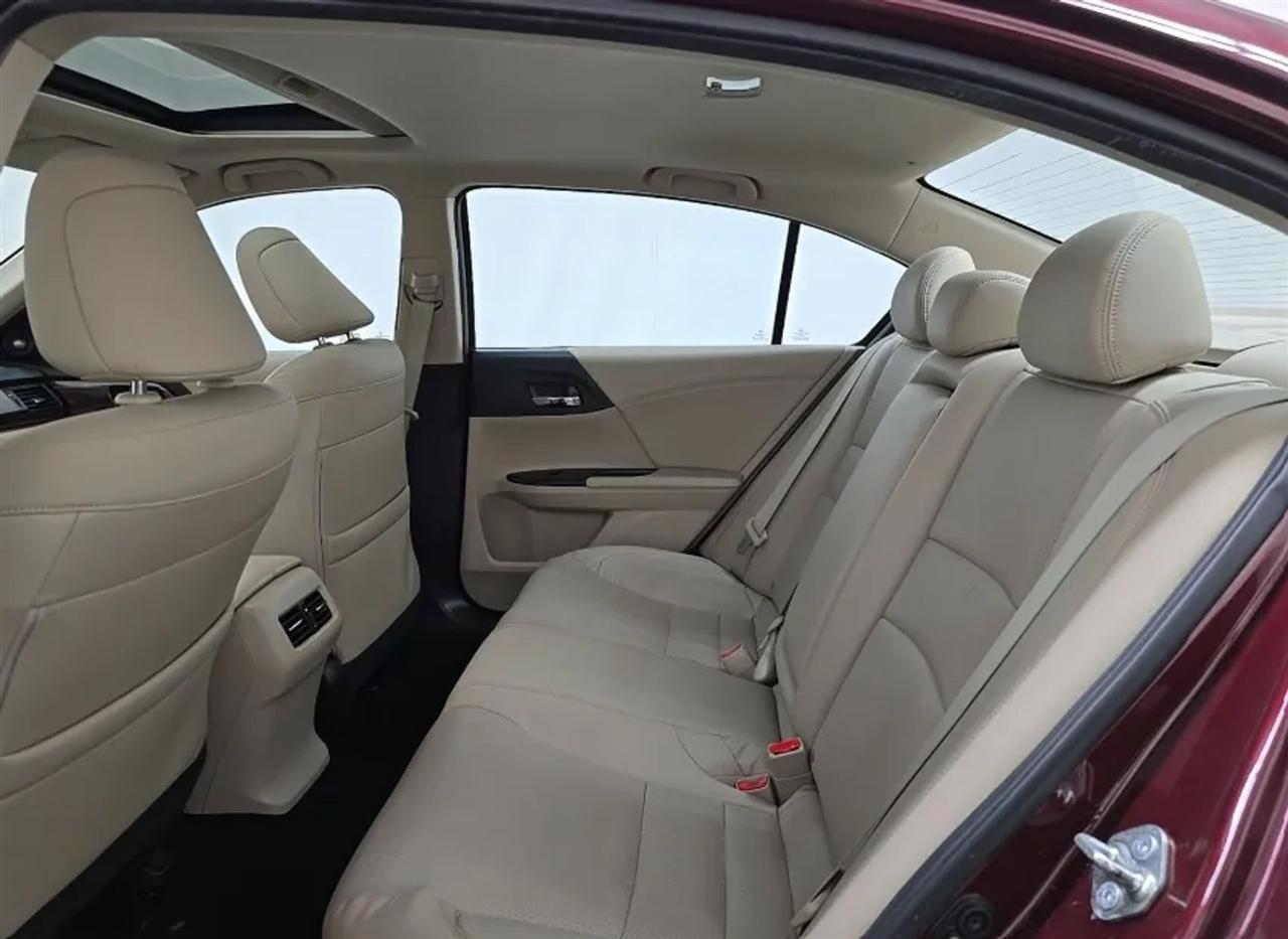 Honda Accord EX-L Sedan V6 6-Spd AT 2017