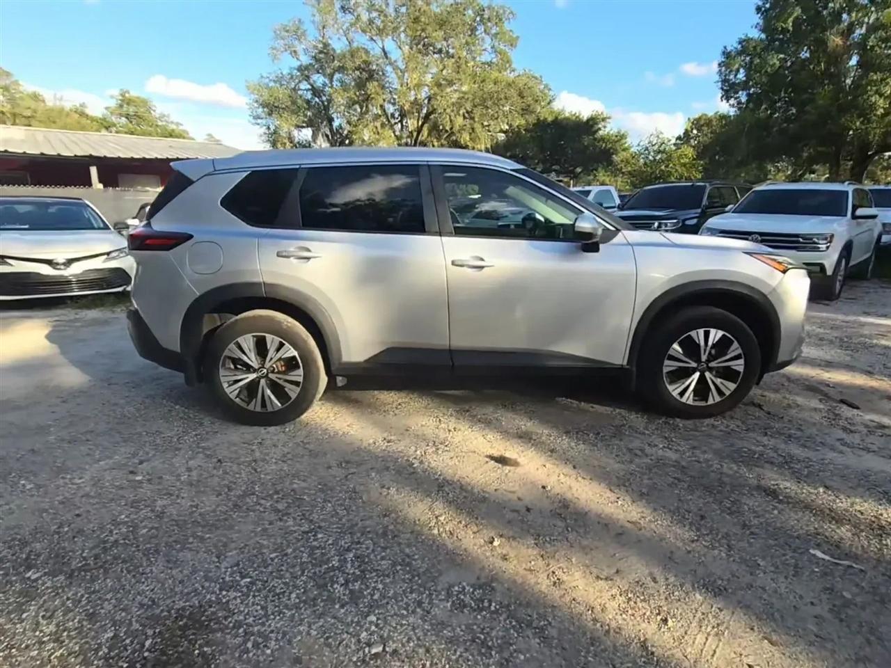 Nissan Rogue SV 2022