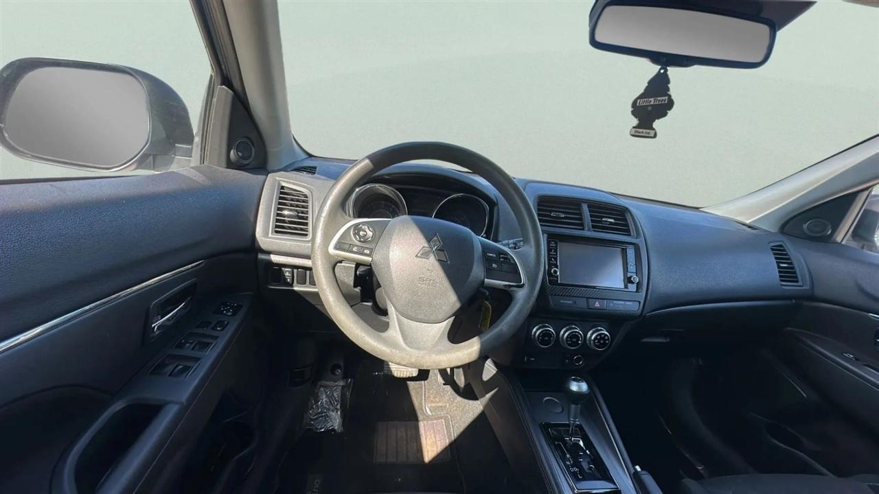 Mitsubishi Outlander Sport 2.0 ES CVT 2021