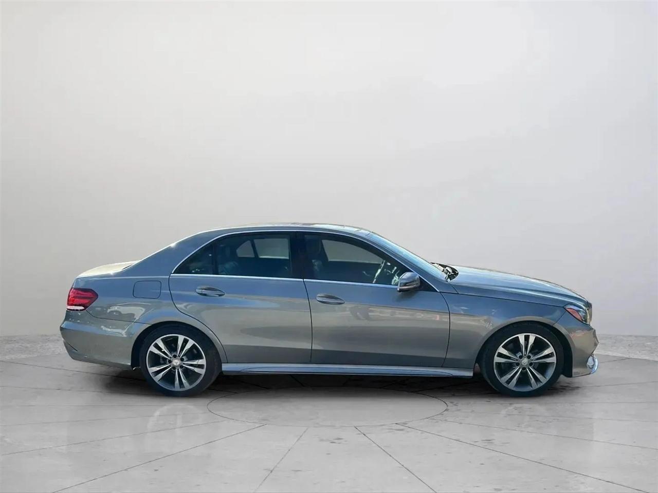 Mercedes-Benz E-Class E350 Sport 4MATIC Sedan 2015