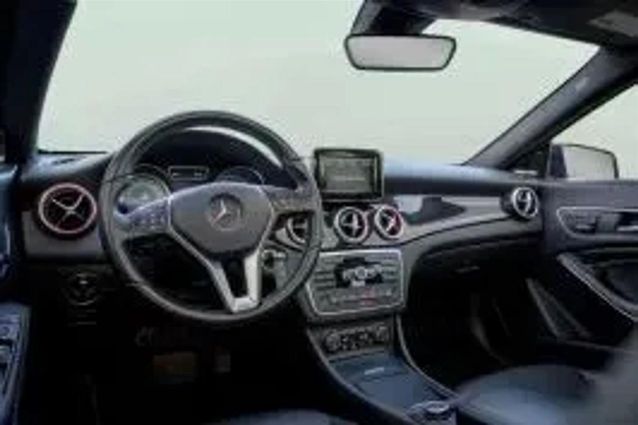 Mercedes-Benz CLA-Class CLA250 4MATIC 2014