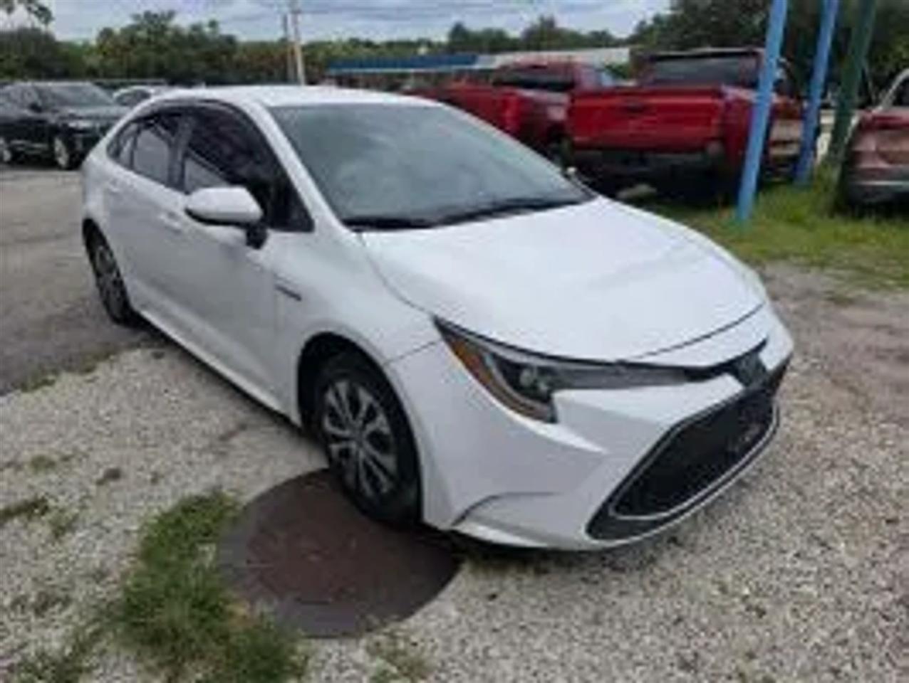 Toyota Corolla LE Hybrid 2021