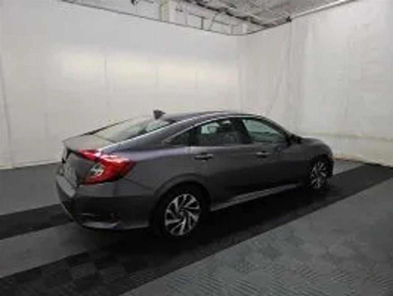 Honda Civic EX Sedan CVT 2017