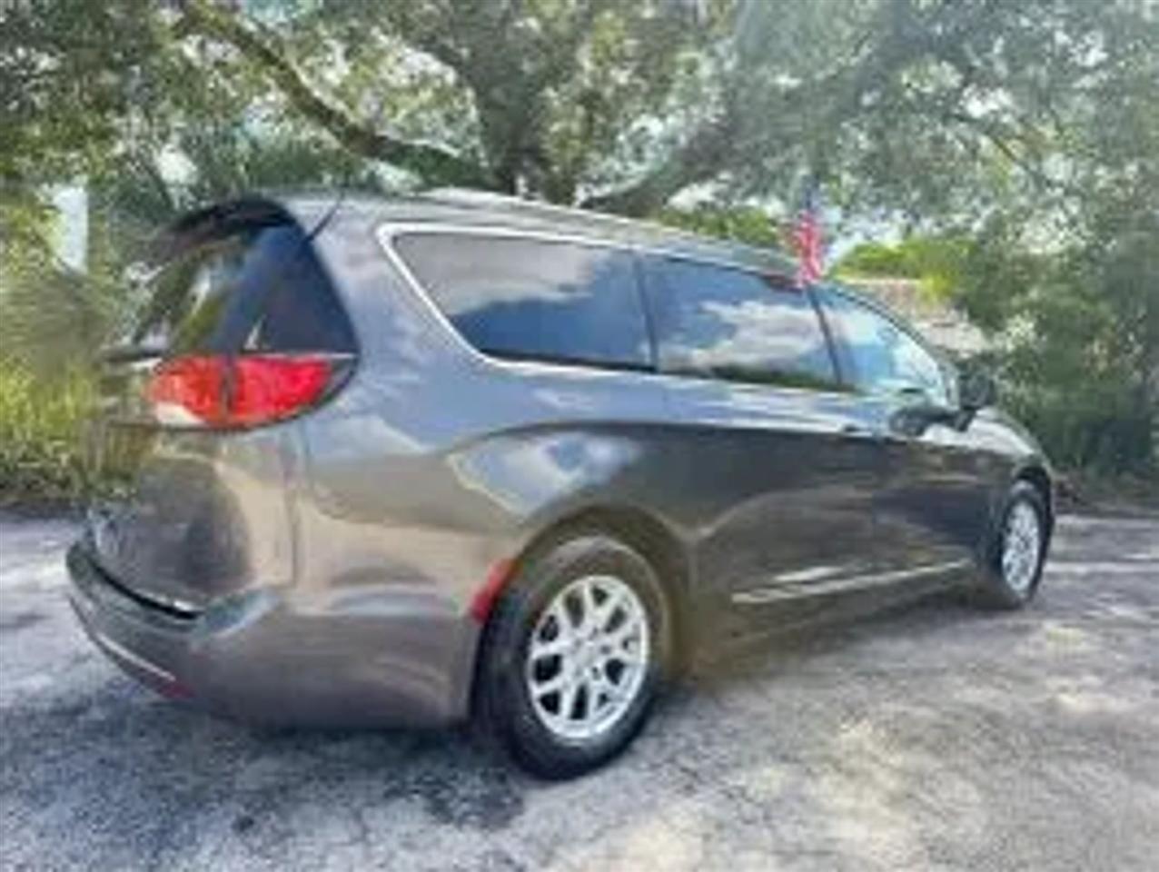 Chrysler Pacifica Touring-L 2020