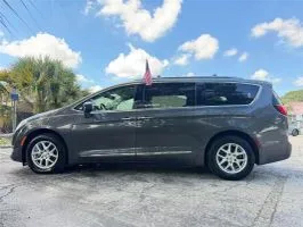 Chrysler Pacifica Touring-L 2020