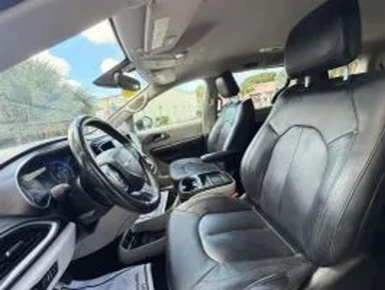 Chrysler Pacifica Touring-L 2020