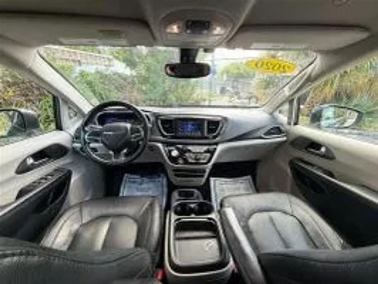 Chrysler Pacifica Touring-L 2020