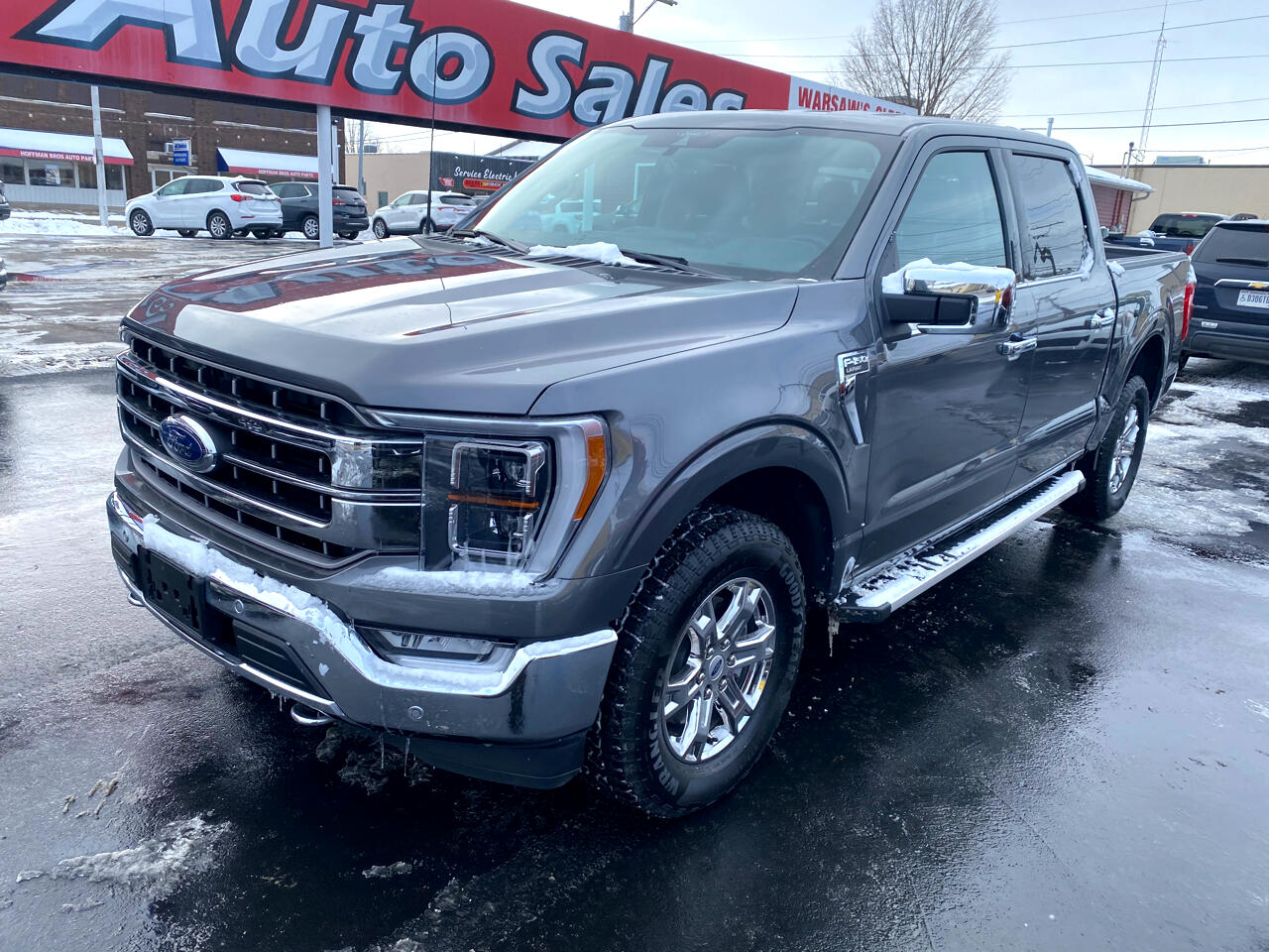 2022 Ford F-150 4WD SuperCab 145" Lariat