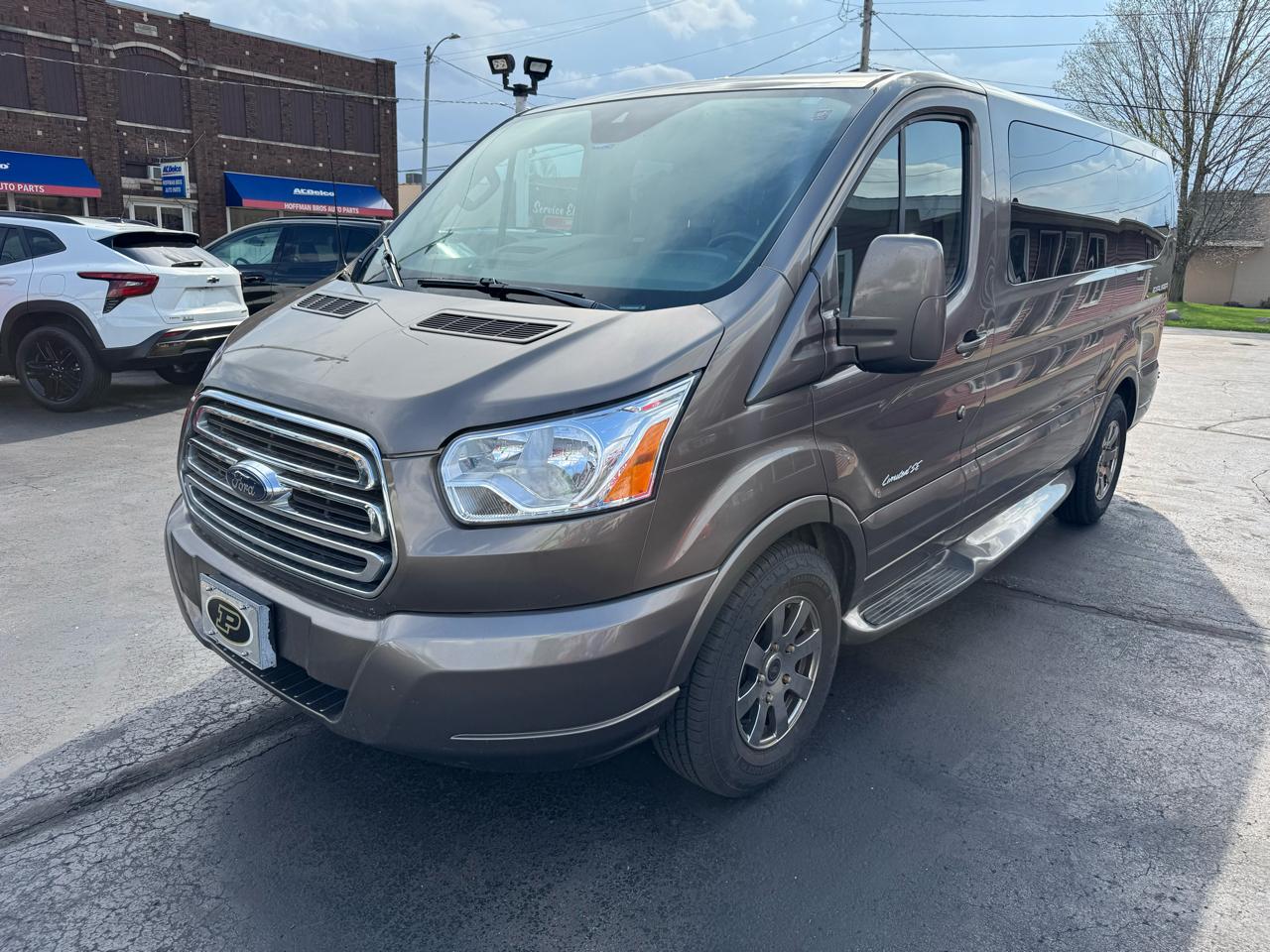 2018 Ford Transit Van T-150 130" Low Rf 8600 GVWR Swing-Out RH Dr