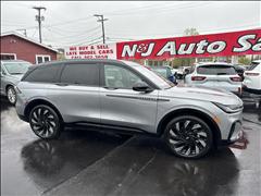 2025 Lincoln Nautilus 