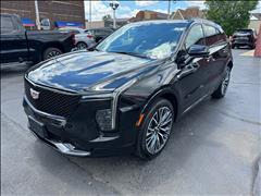 2025 Cadillac XT4 
