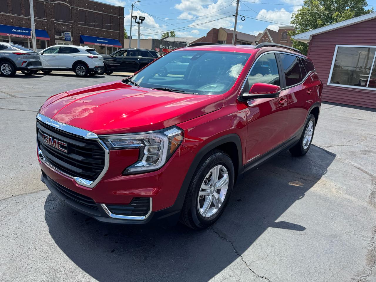 2024 GMC Terrain FWD 4dr SLE
