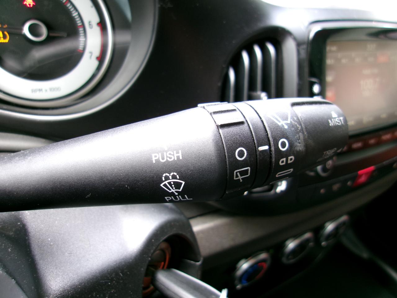 2014 FIAT 500L Trekking - Photo 76