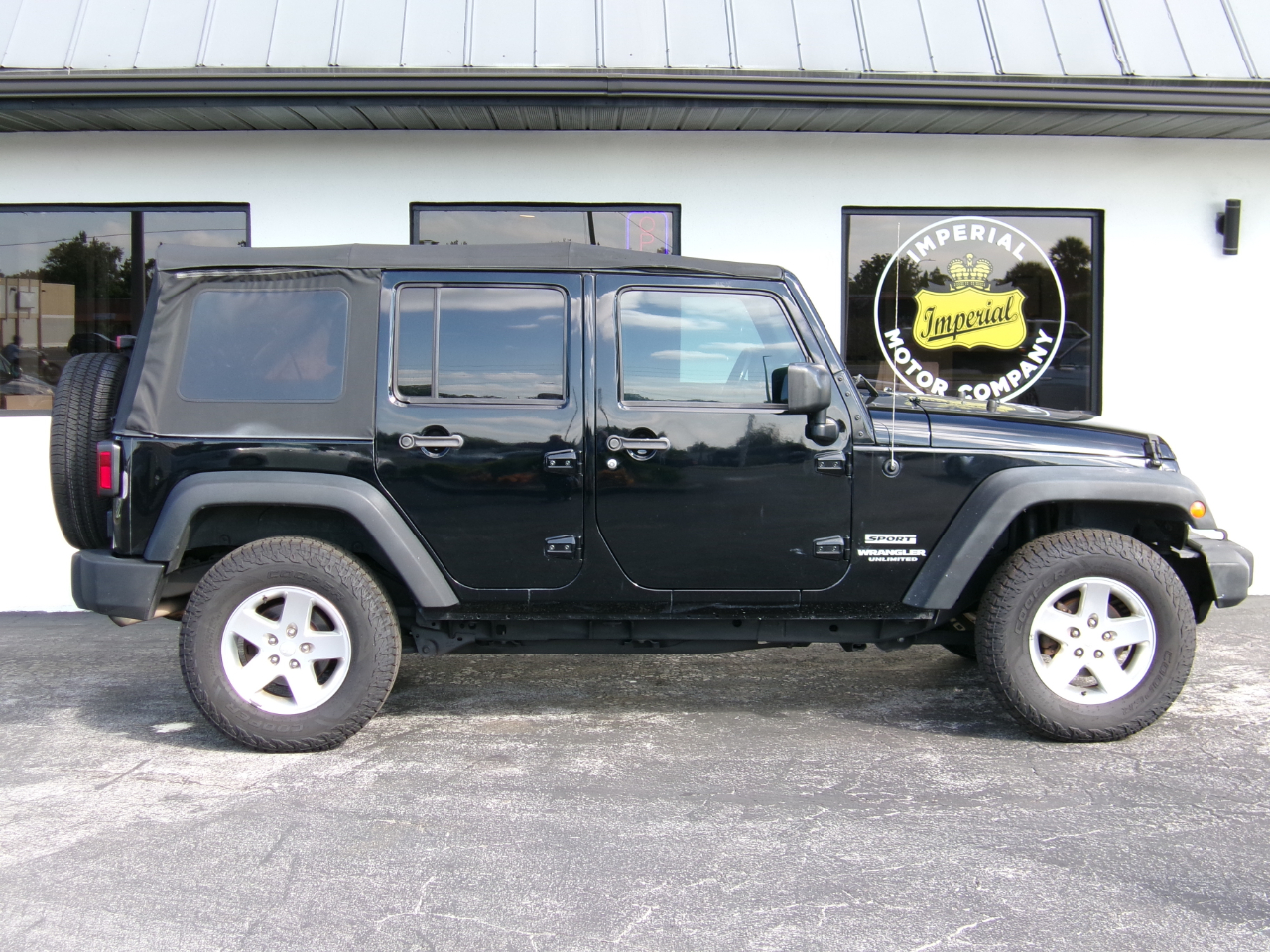 Jeep Wrangler Unlimited Sport 4WD 2014 Jeep Wrangler Unlimited Sport 4WD 2014